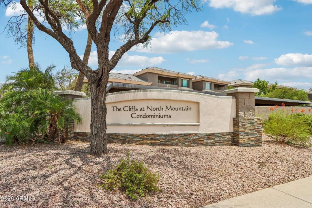 Real Estate Picture 1