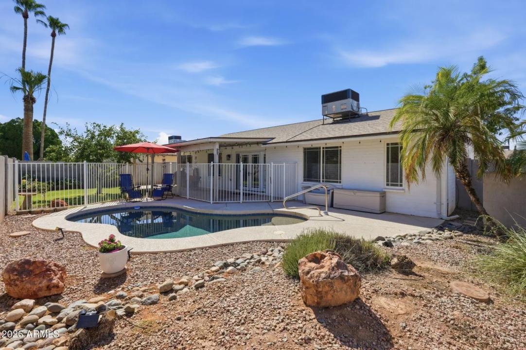 Real Estate Picture 33