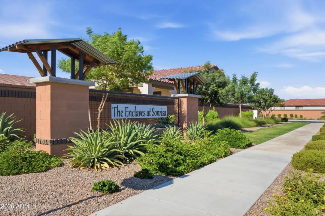 Real Estate Picture 29