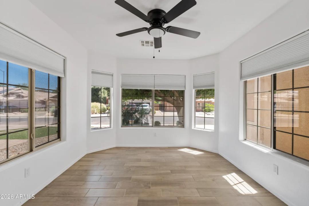 Real Estate Picture 6