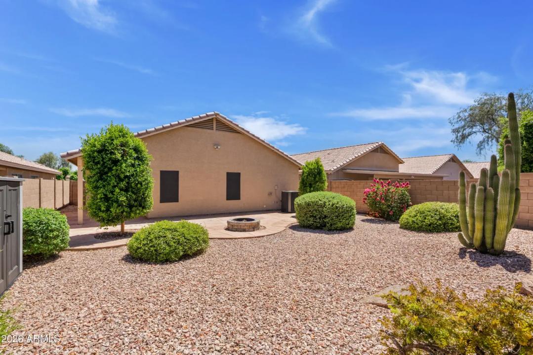 Real Estate Picture 27