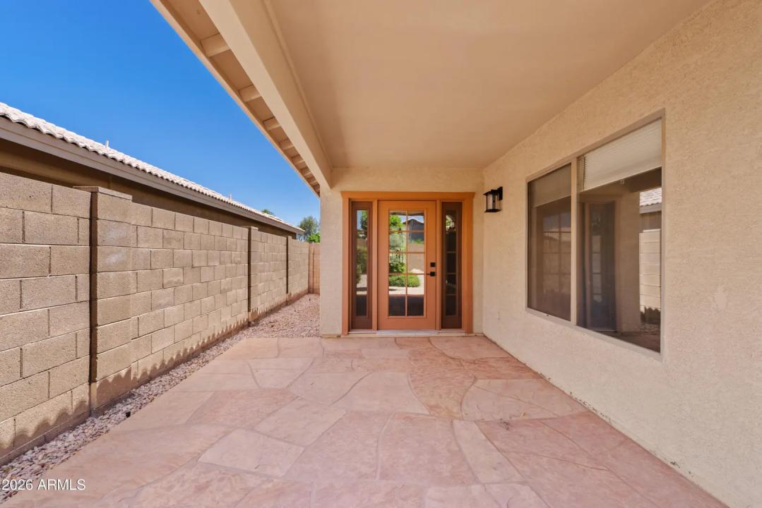 Real Estate Picture 24