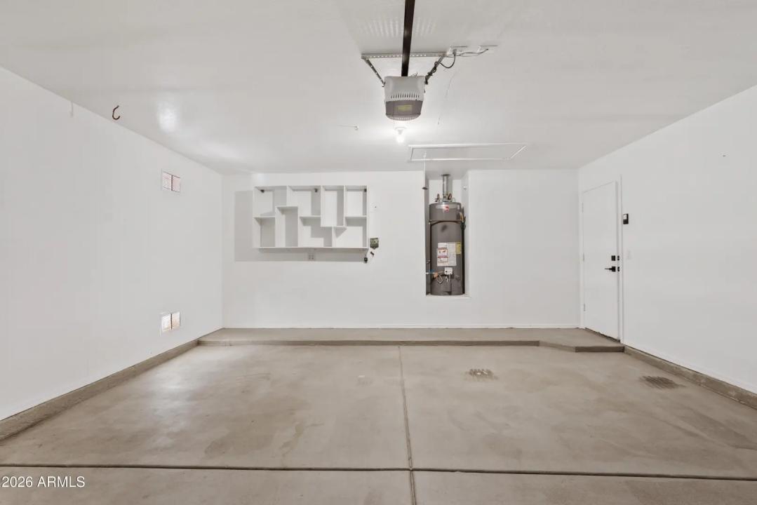 Real Estate Picture 22