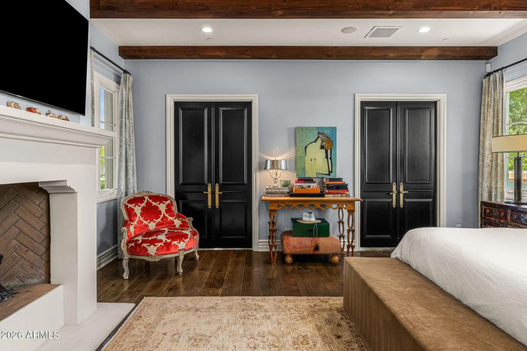 Real Estate Picture 26