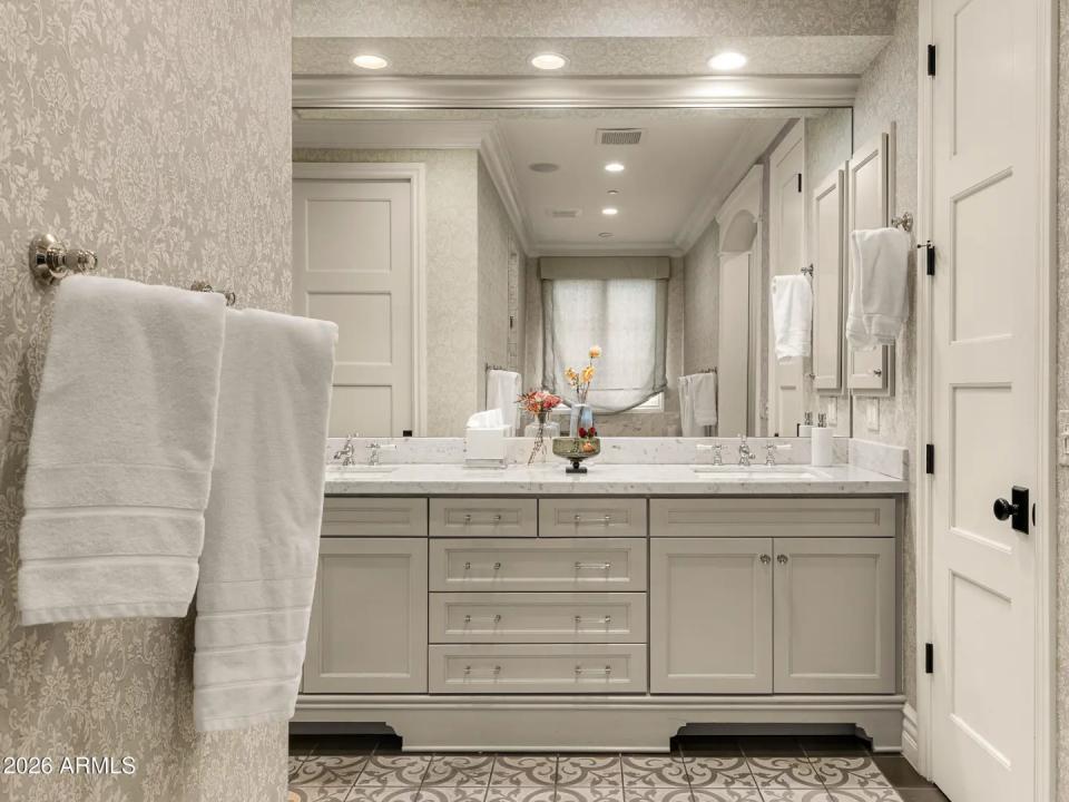 Real Estate Picture 29