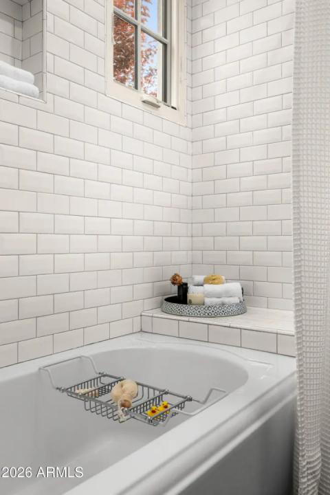 Real Estate Picture 42
