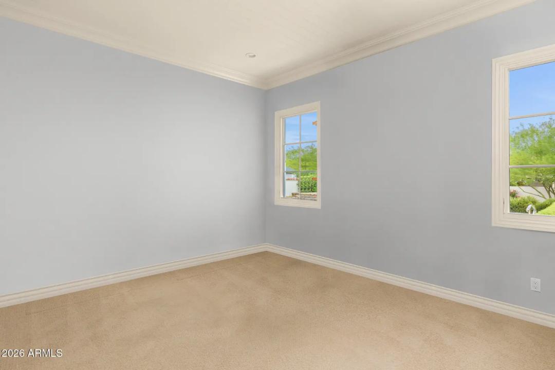 Real Estate Picture 43