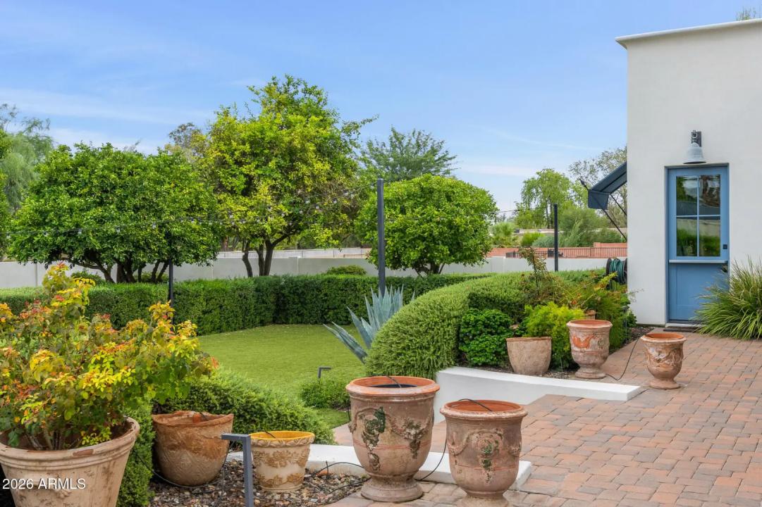 Real Estate Picture 55