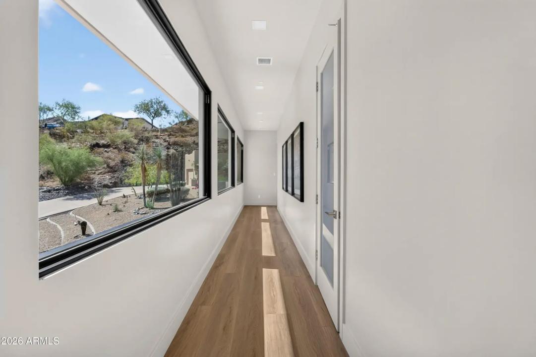 Real Estate Picture 35