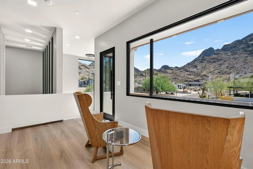 Real Estate Picture 38