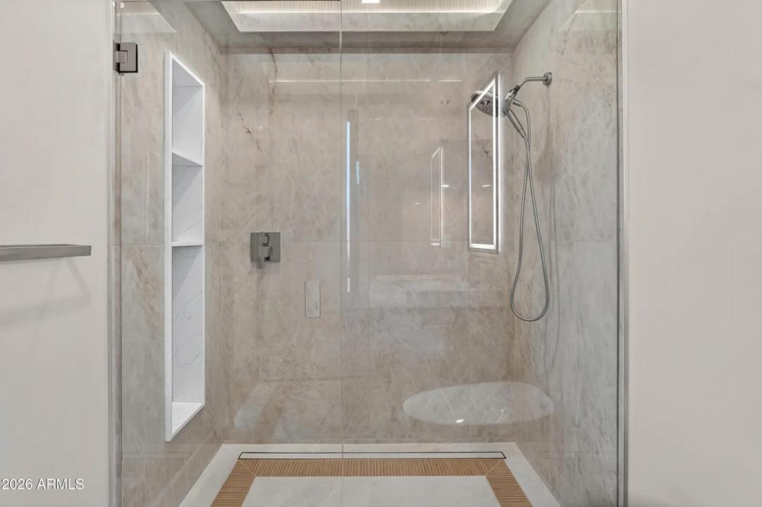 Real Estate Picture 57