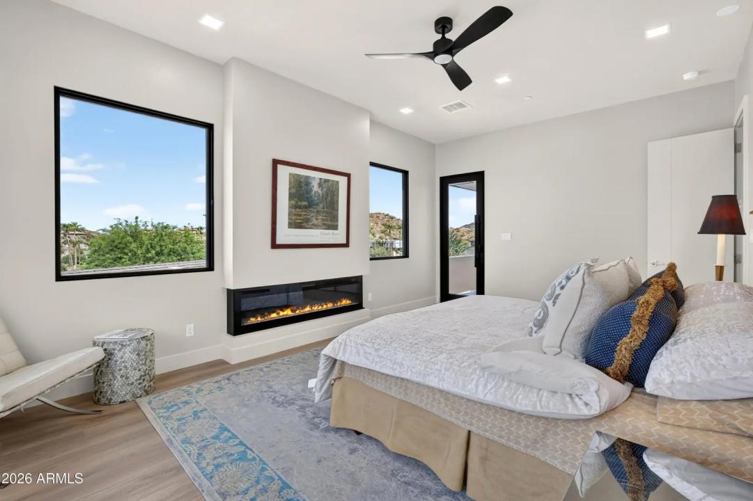 Real Estate Picture 58