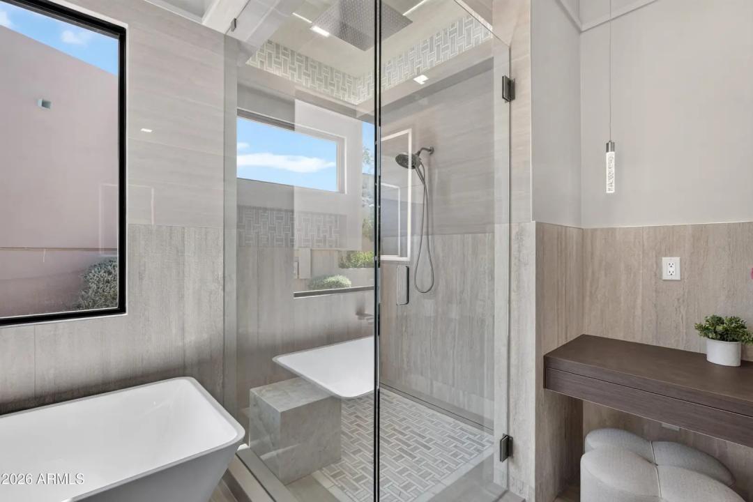 Real Estate Picture 65