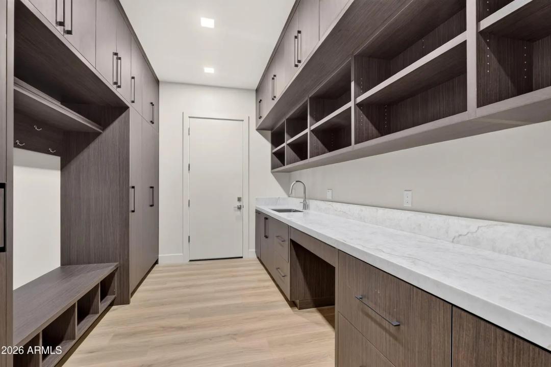 Real Estate Picture 73