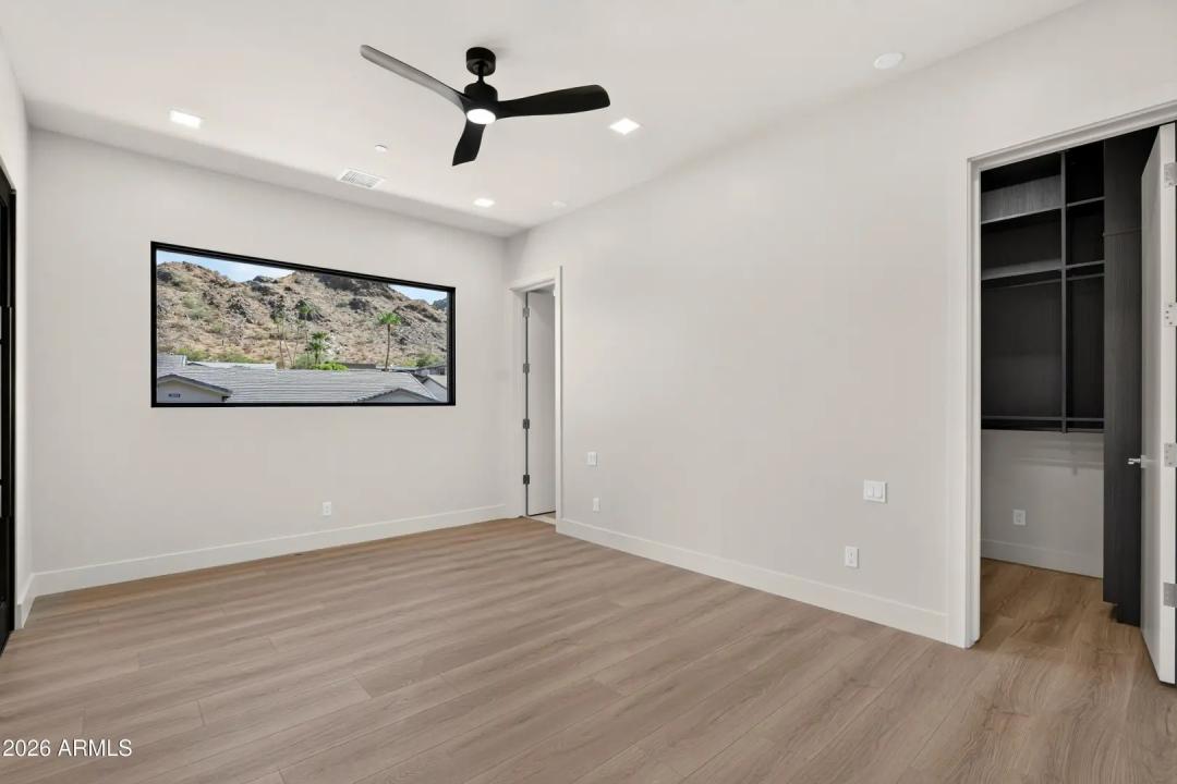 Real Estate Picture 80