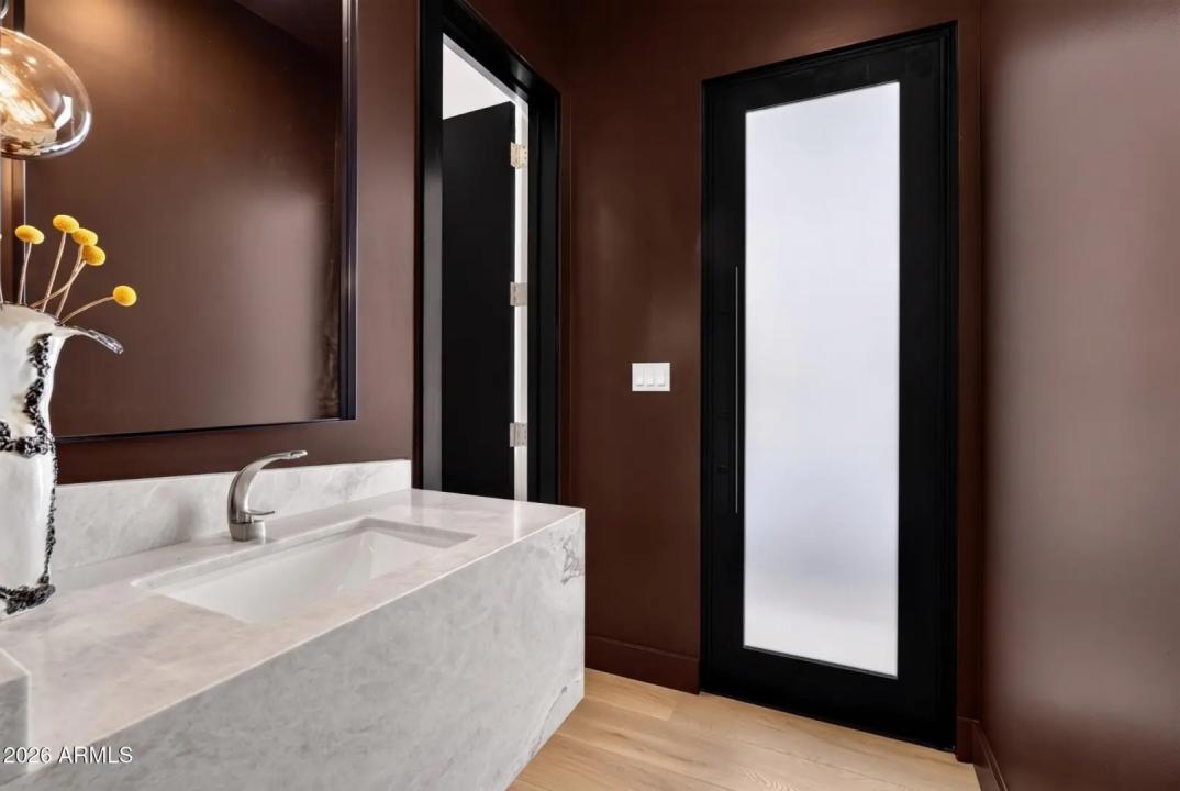 Real Estate Picture 58