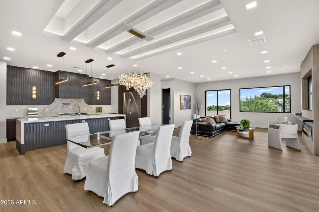 Real Estate Picture 35