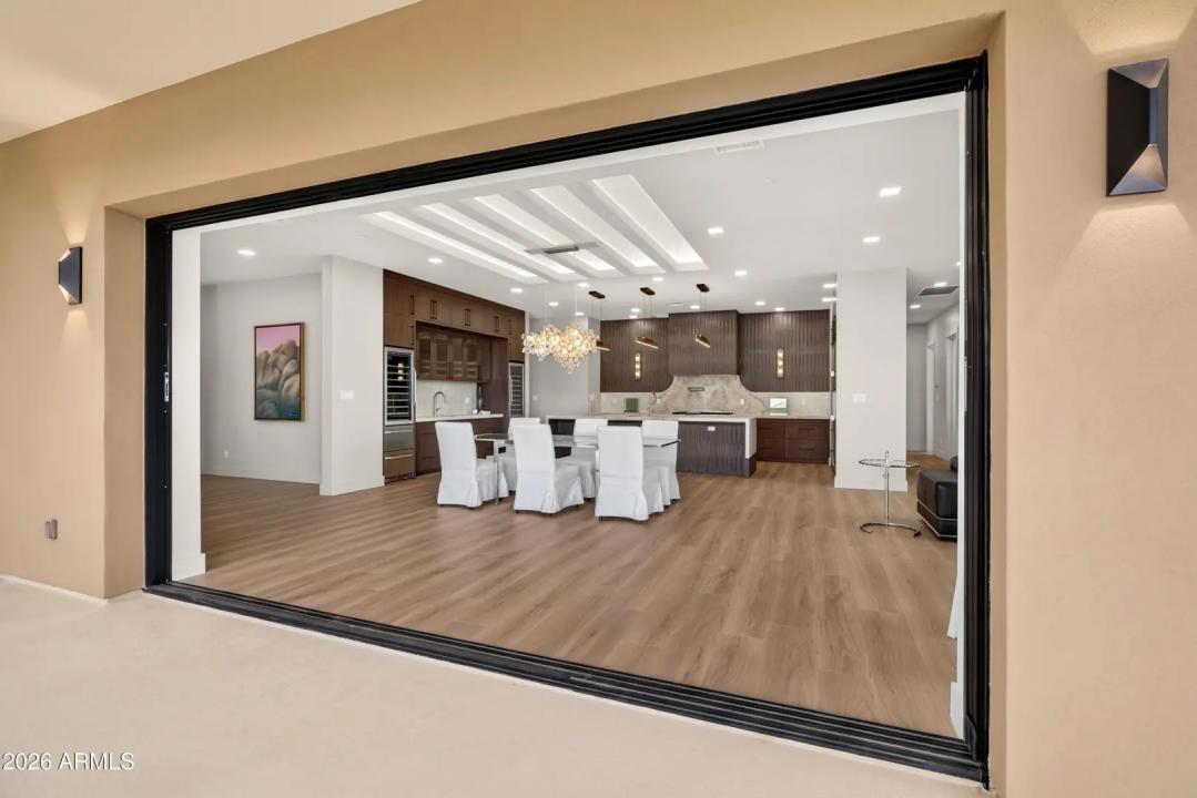 Real Estate Picture 40