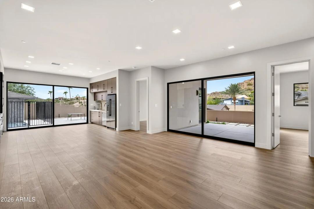 Real Estate Picture 72