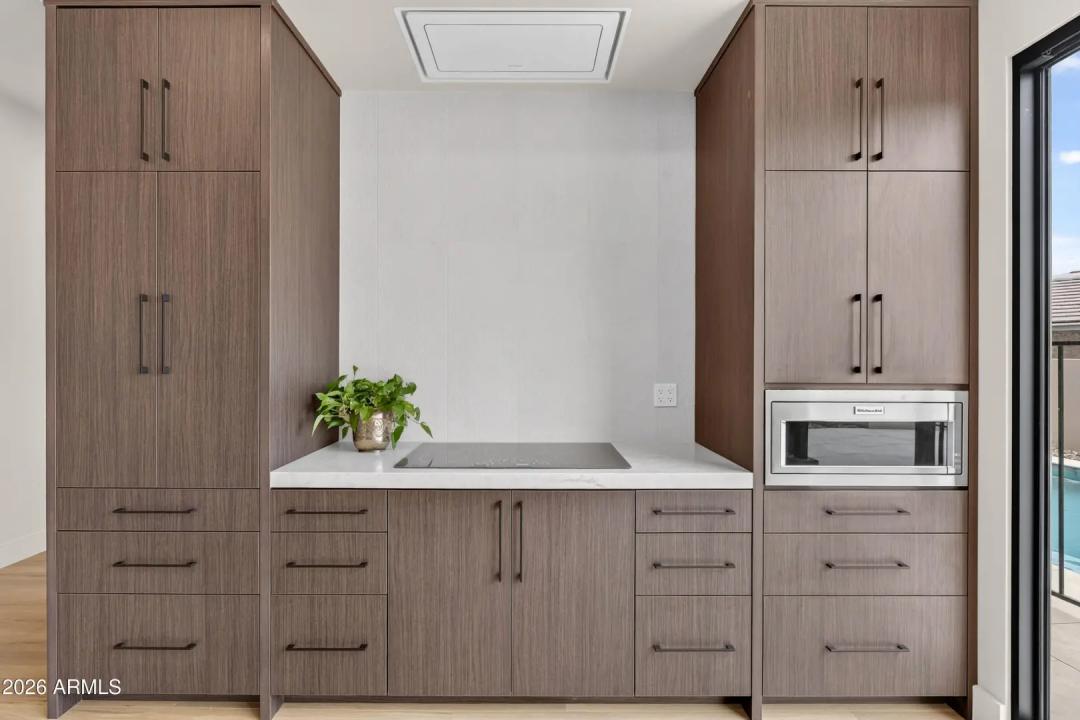 Real Estate Picture 77