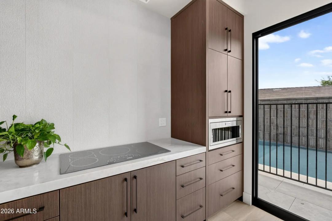 Real Estate Picture 78