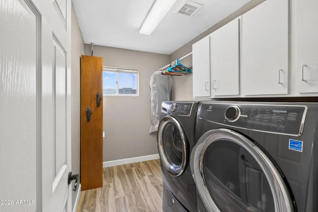 Real Estate Picture 56