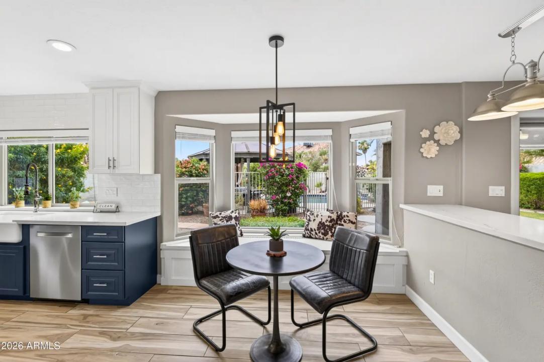 Real Estate Picture 17