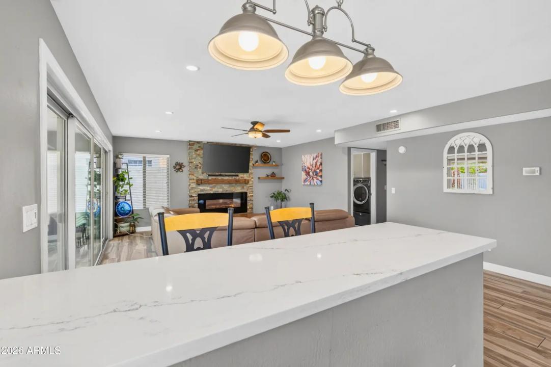 Real Estate Picture 18
