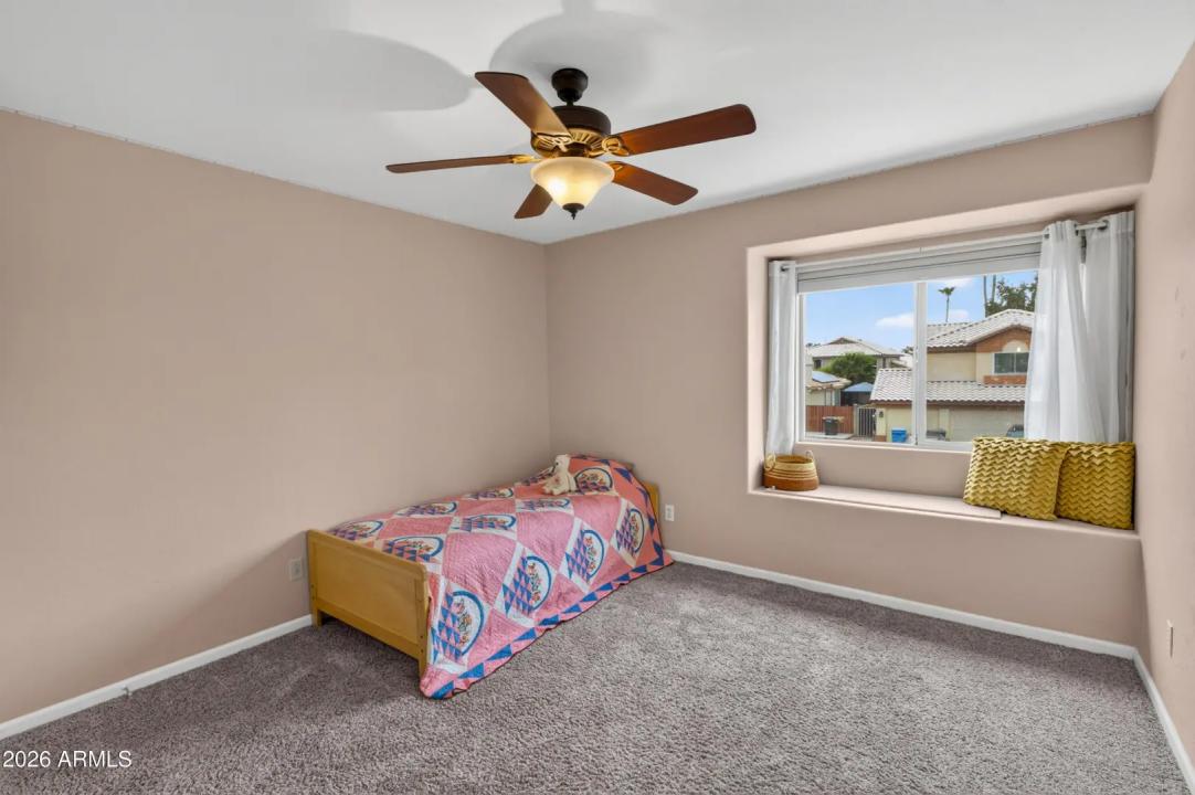 Real Estate Picture 43