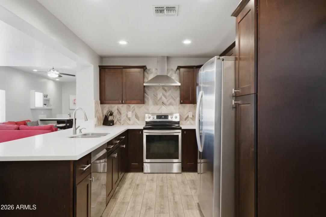 Real Estate Picture 2