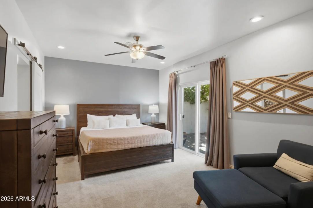 Real Estate Picture 15