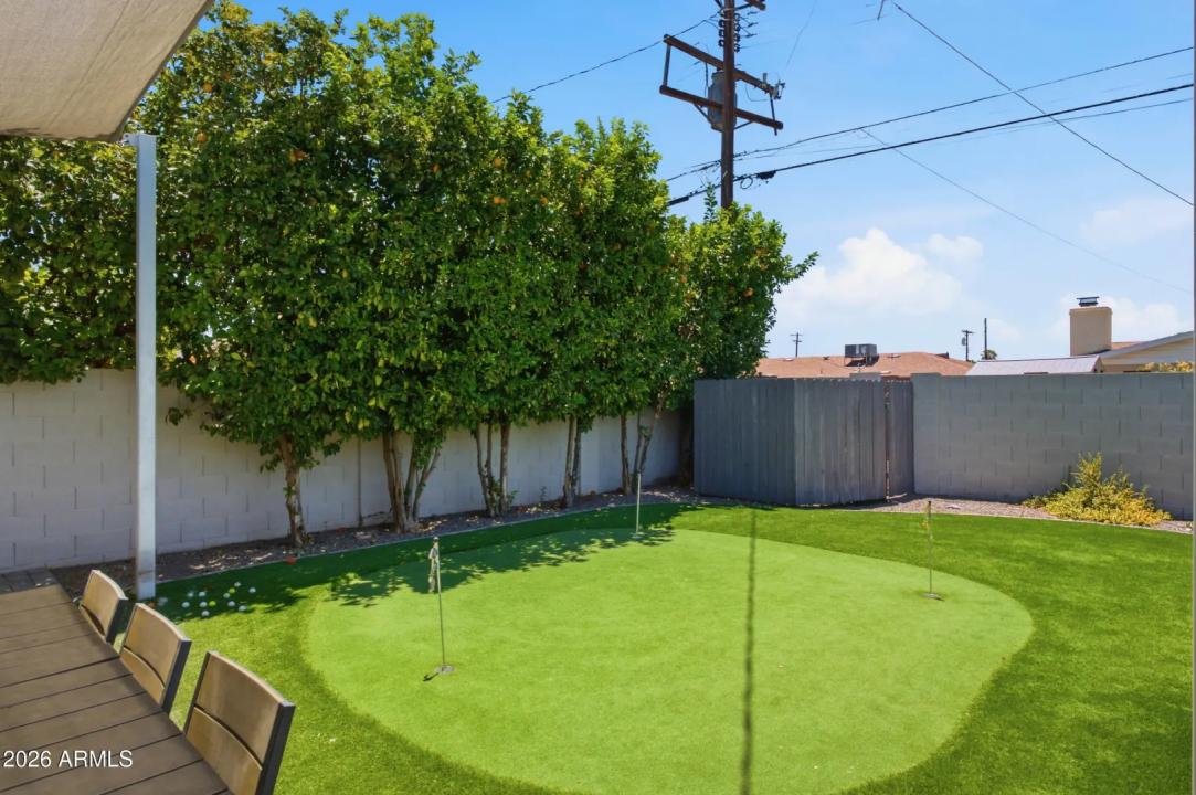 Real Estate Picture 36