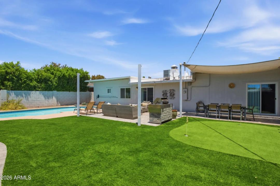 Real Estate Picture 34