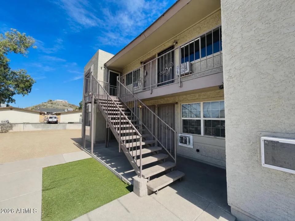 Real Estate Picture 2