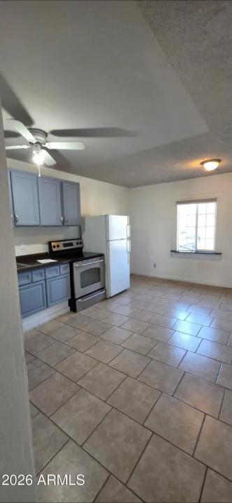 Real Estate Picture 16