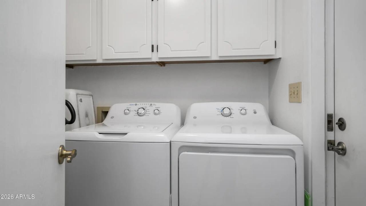 Real Estate Picture 21
