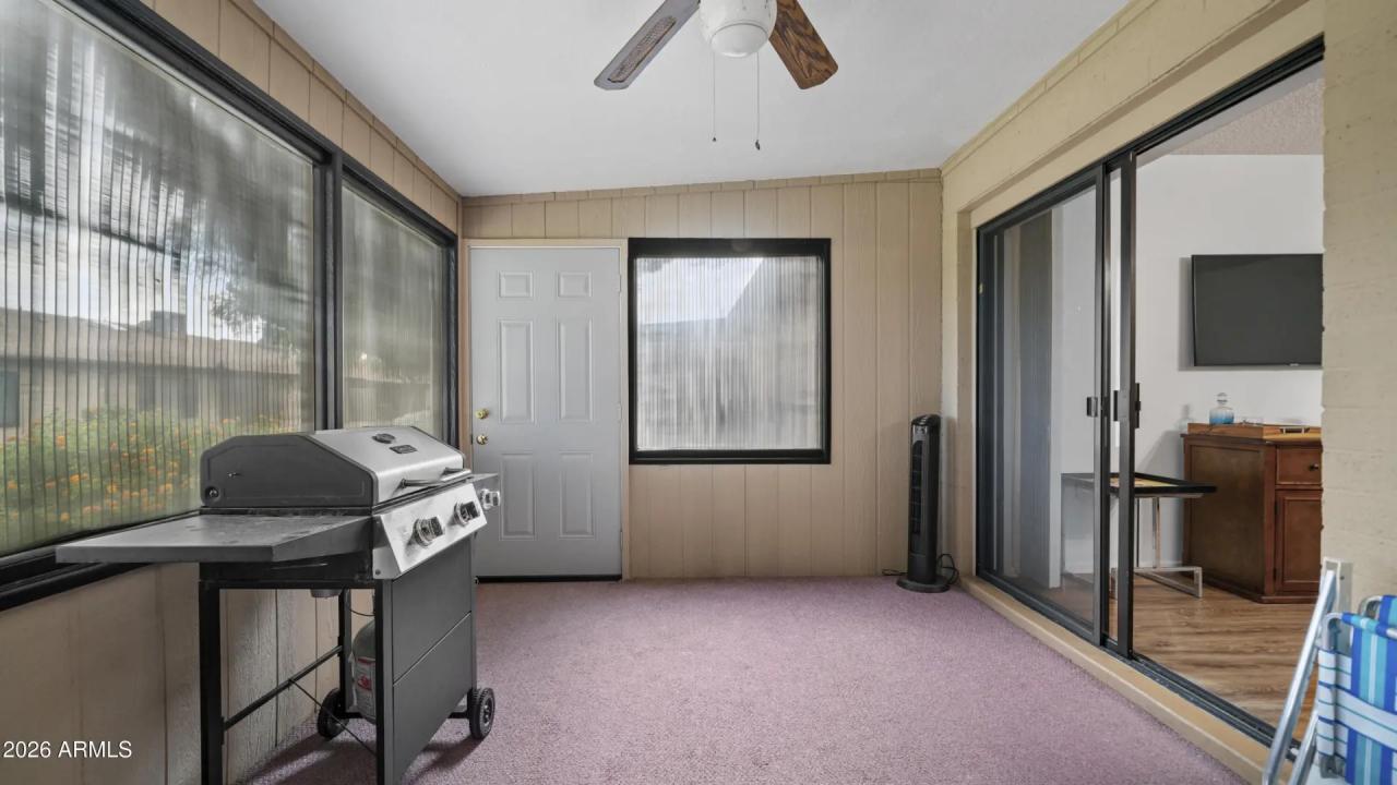 Real Estate Picture 23