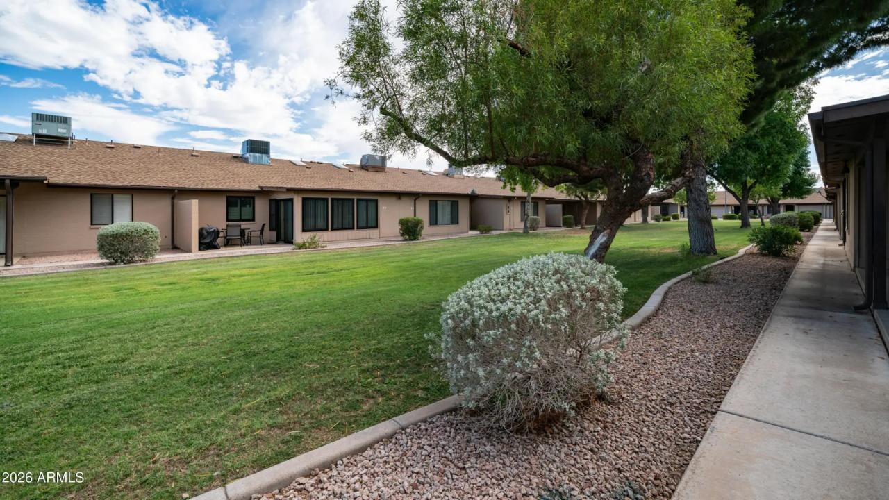 Real Estate Picture 1