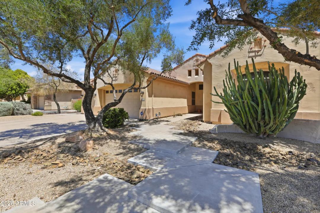 Real Estate Picture 5