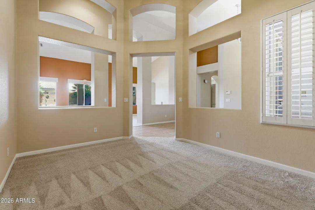 Real Estate Picture 9