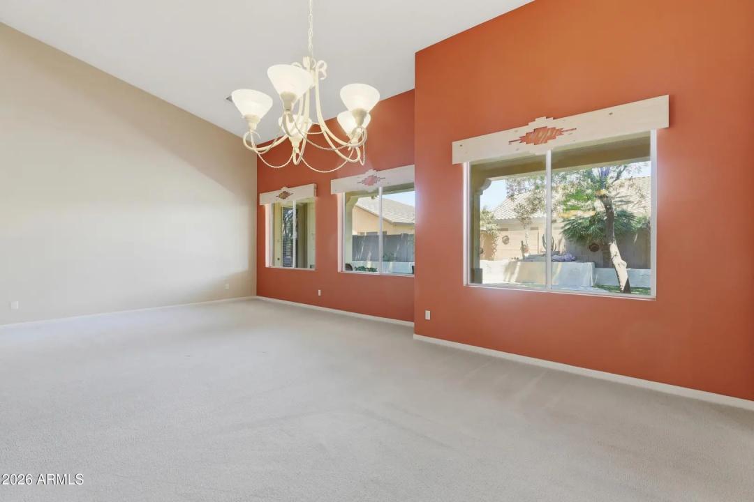 Real Estate Picture 15