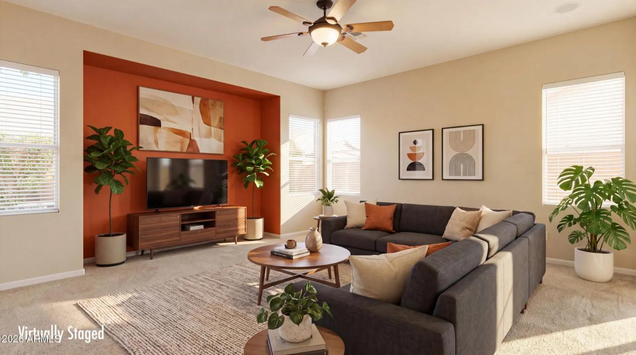 Real Estate Picture 24