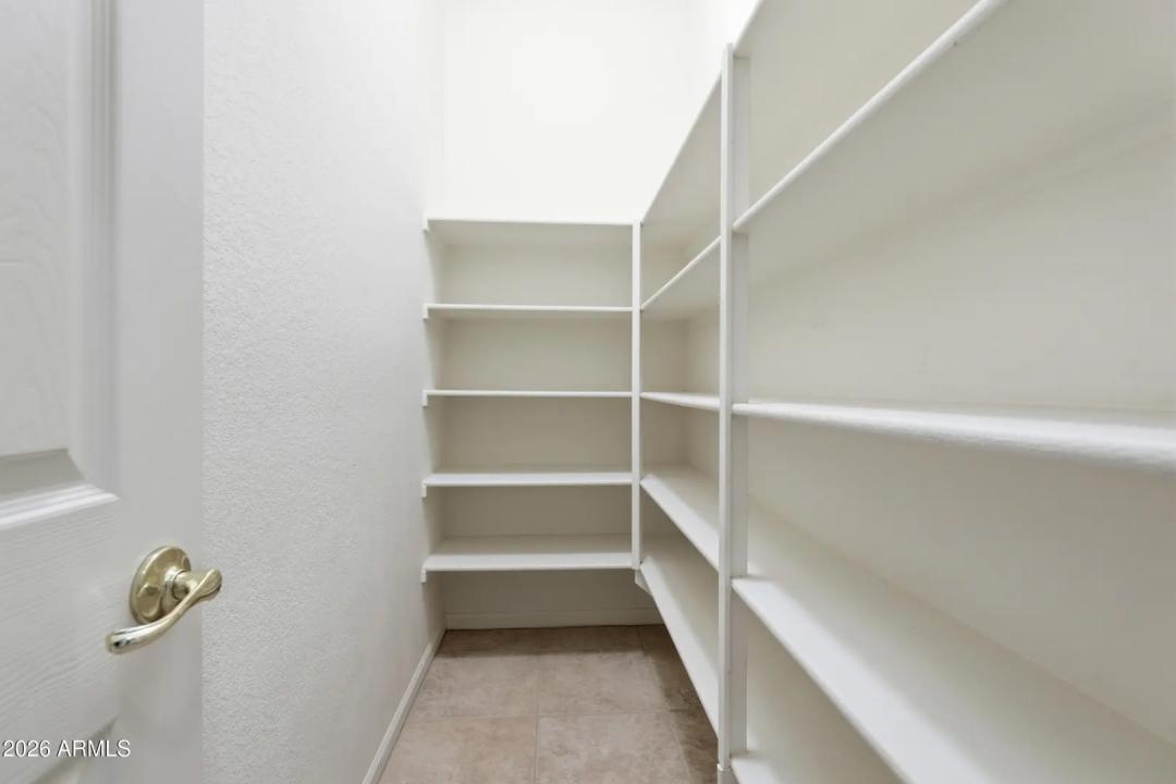 Real Estate Picture 28