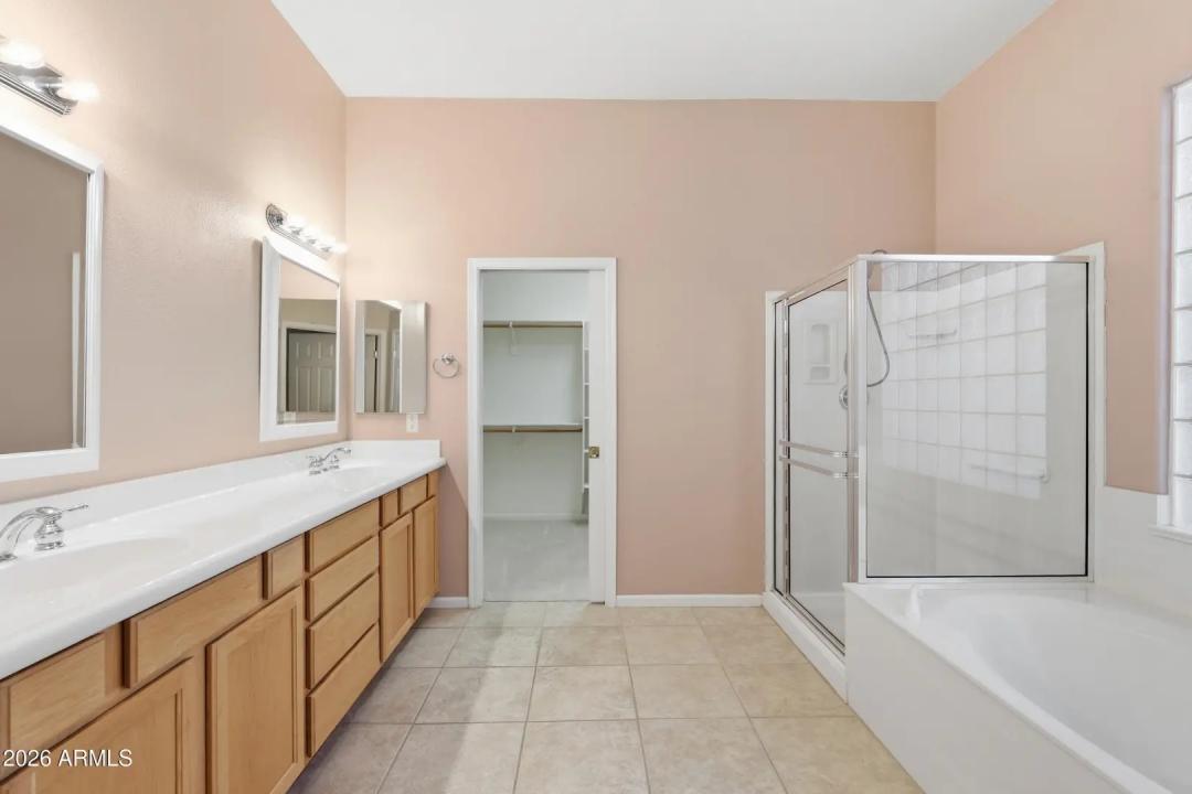 Real Estate Picture 33