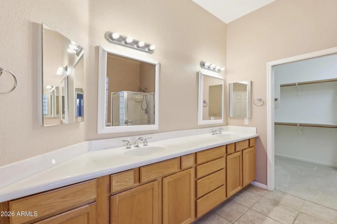 Real Estate Picture 35