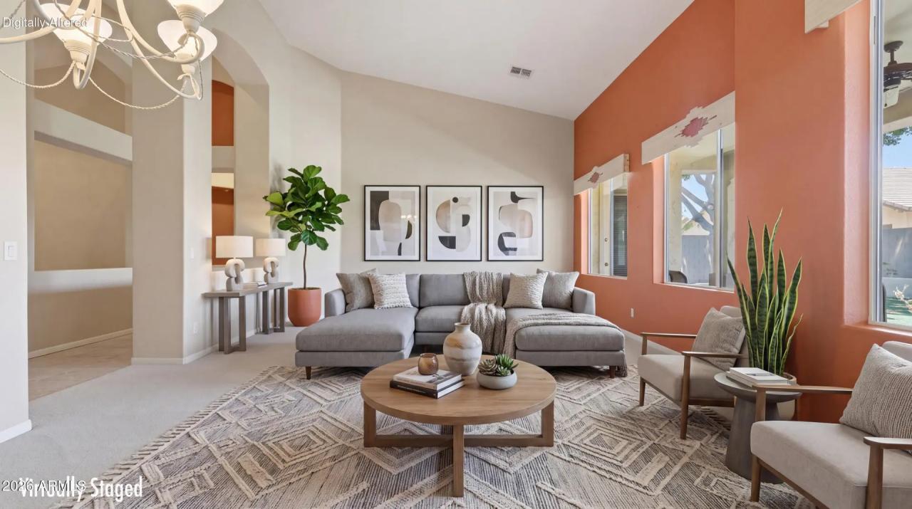 Real Estate Picture 11