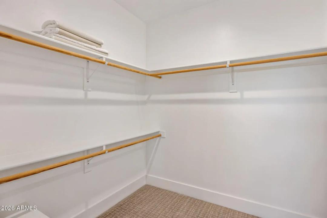 Real Estate Picture 24