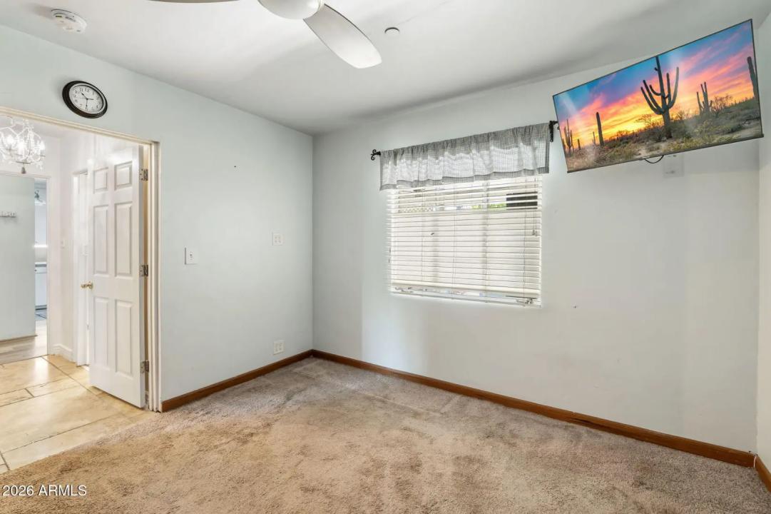 Real Estate Picture 27