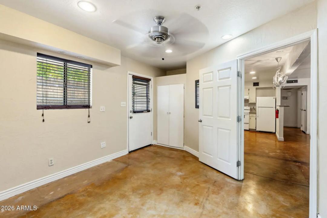 Real Estate Picture 49