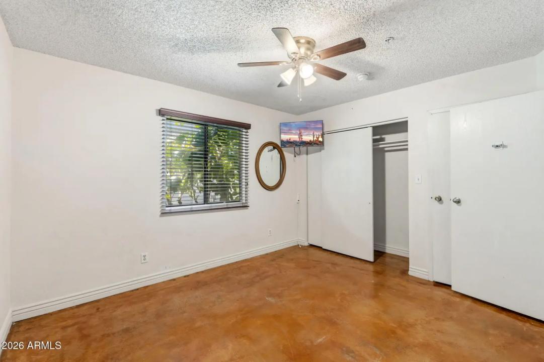 Real Estate Picture 53